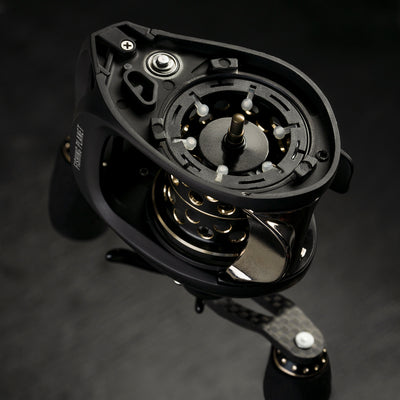 Baitcasting reel Atlaua